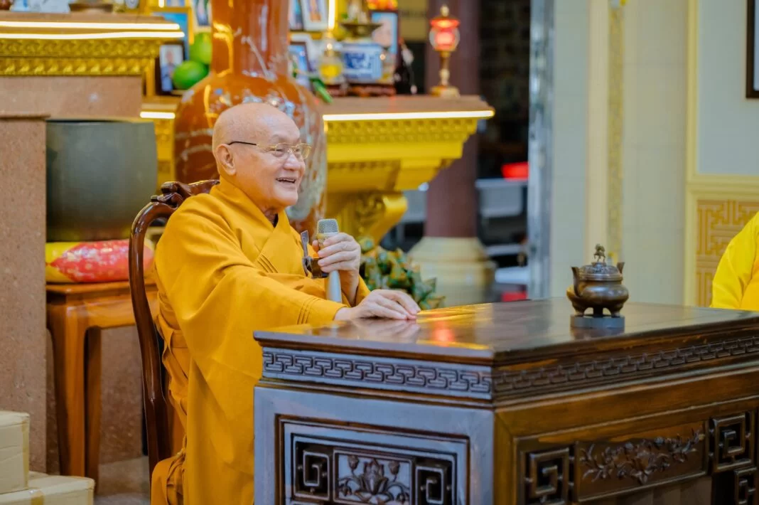 Hòa thượng Thích Nhật Quang phát biểu Lễ Tốt nghiệp hệ Trung cấp Phật học khóa X Đồng Nai