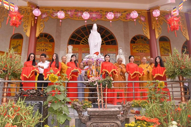 Lễ Lạc thành – Khánh tạ Tam bảo chùa Pháp Hoa